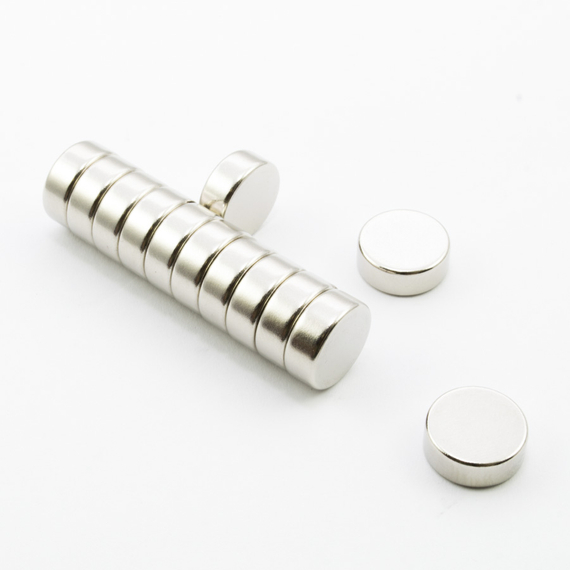 MW 13x5 / N38 - magnes neodymowy walcowy