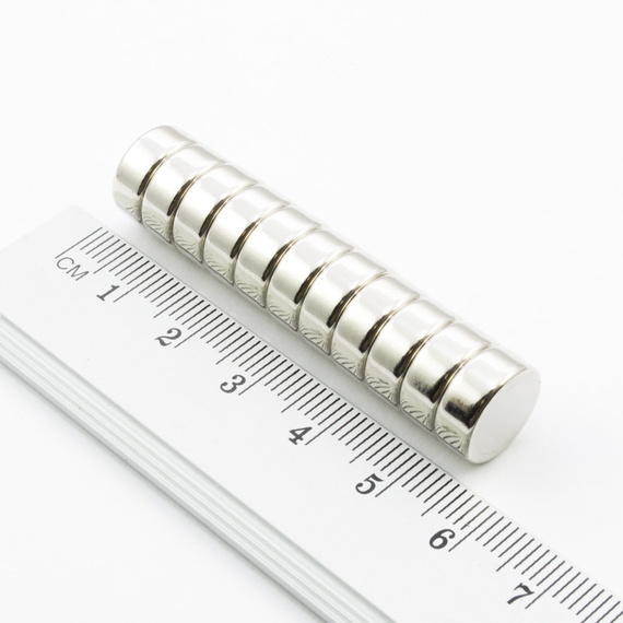 MW 12x5 / N38 - magnes neodymowy walcowy