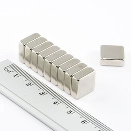 MPŁ 13x13x5 / N38 - magnes neodymowy
