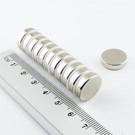 MW 15x4 / N38 - magnes neodymowy walcowy