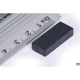 MPŁF 20x10x5 / F30 - magnes ferrytowy