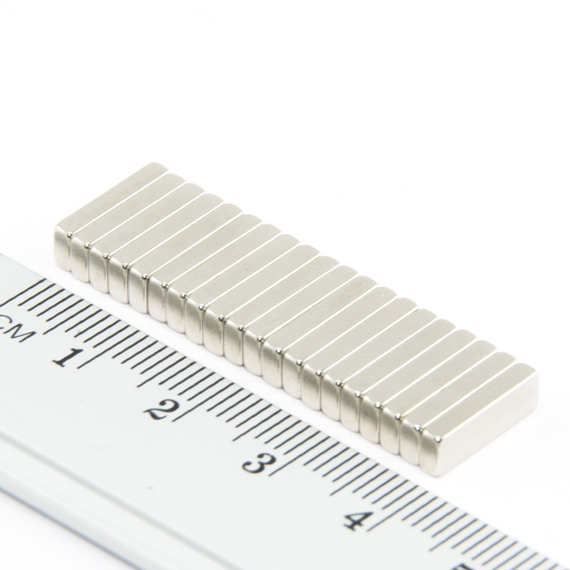 MPŁ 12x4x2 / N38 - magnes neodymowy płytkowy