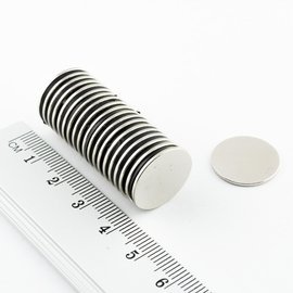 MW 17x1 / N38 - magnes neodymowy walcowy