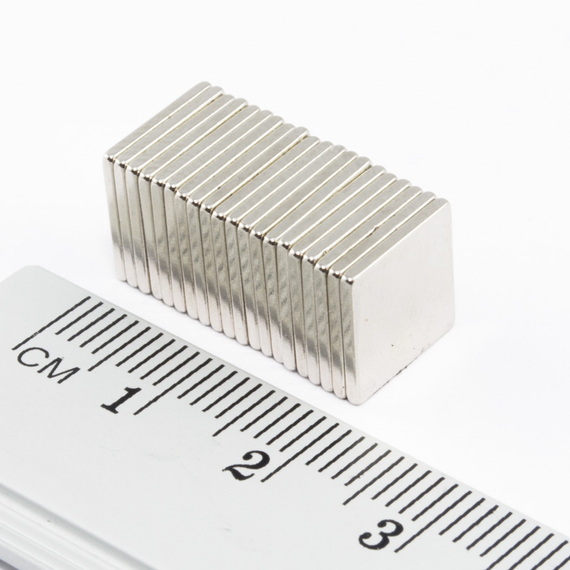 MPŁ 10x10x1 / N38 - magnes neodymowy płytkowy
